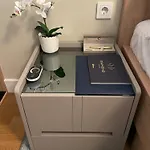 The Address - Modern Luxury 公寓