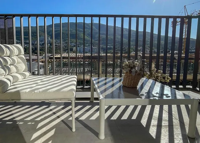 The Address - Modern Luxury Lägenhet *